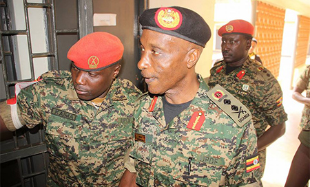 Kale Kayihura Comienza el juicio al ex jefe de Policía de Uganda